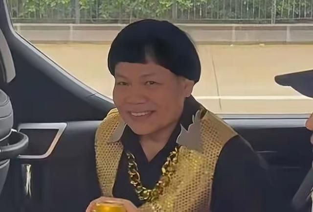 “牡丹花下死，做鬼也风流”！如今，谁也救不了风流成性的八两金