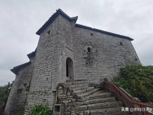 寻找一片僧人墓地，佛门高僧竟然最后落得尸骸无存