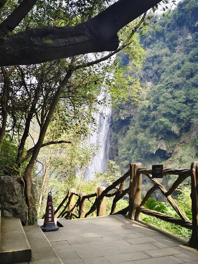 南行漫记：我见过地球上最美丽的一道疤痕，她叫马岭河峡谷