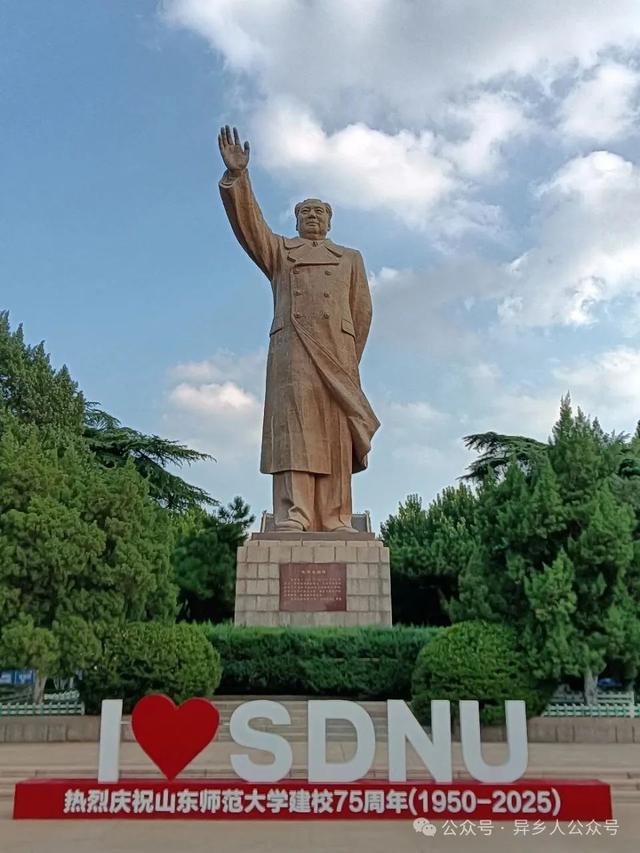山东省济南市各地的历史建筑