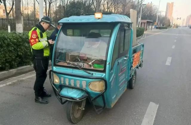 C1证不用增驾	，4种电动车也能骑，交警：但有3类电动车不能随便骑