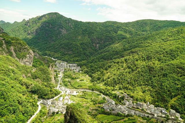 浙江被严重低估的宝藏仙山，与黄山齐名，此生必去！徐霞客没骗我