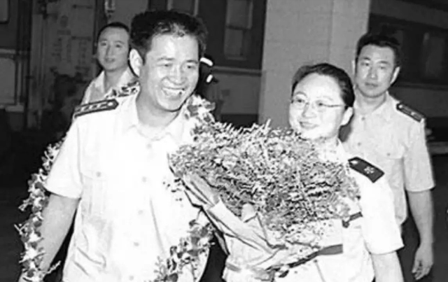 曾因担心聂海胜安危，提出离婚，聂捷琳保密生活隐藏了多少辛酸？