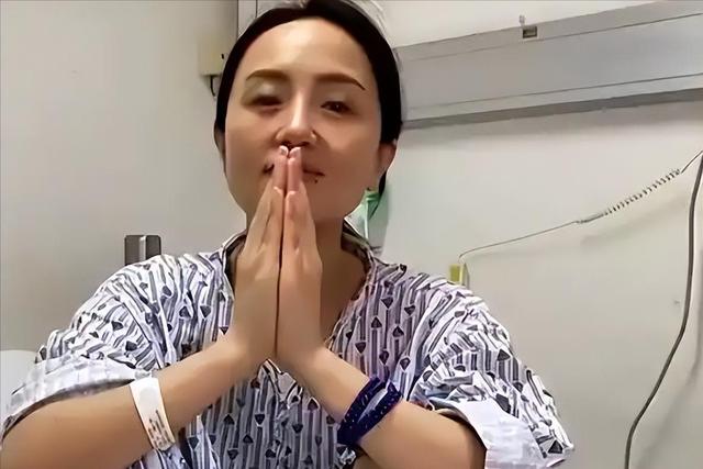 离春节不到2月	，52岁辛柏青传来好消息，朱媛媛终于可以放心了