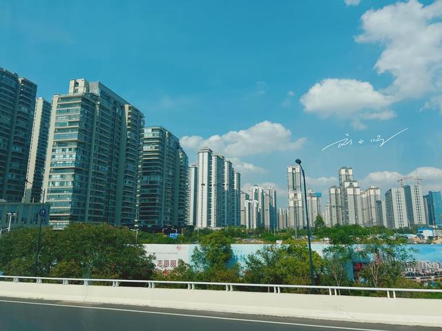 广西南宁五象新区：高楼密集超震撼，“最强首府”果然没让人失望