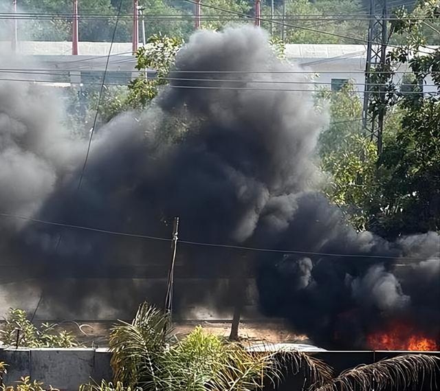 3000公斤炸药引爆首都，外资撤离警报拉响，莫迪终于等到开战借口