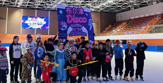 布尔津让“冰雪＋”跨界，“小而美”成文旅冬日亮点