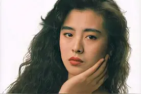 挂历欣赏（1000）——银色世界 港风女神图片