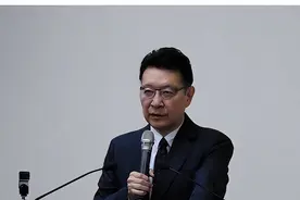为什么占优势的国民党，最后败走台湾，我讲的教科书里都没有。图片