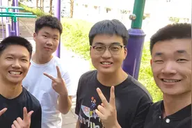 事发合肥街头，他们出手了图片