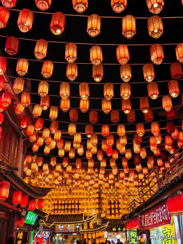 夜游大理古城:繁华背后的别样体验