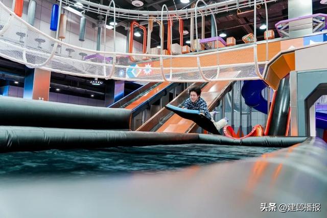 江苏首家运动超乐场，就在金鹰世界