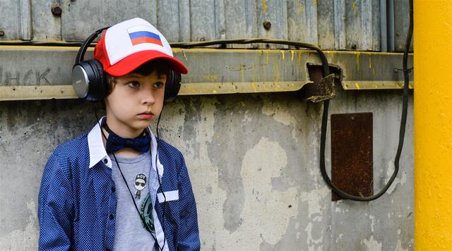 国内手机畅销榜更新：红米K90第七，iQOO15第四，第一名意料之中