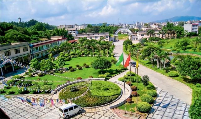 广西陆川县历史沿革及行政区划
