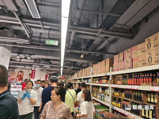 京东折扣超市全国首店开业，我们去现场看了看