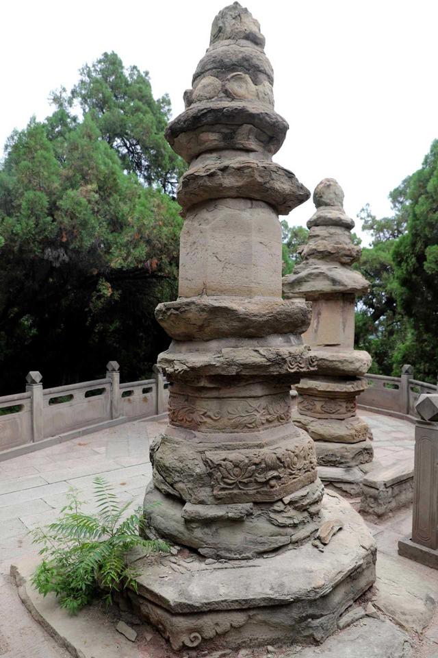 卦山天宁寺塔林——交城