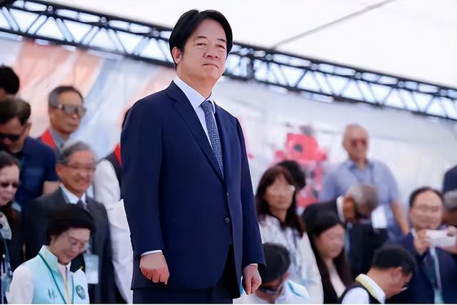 洪秀柱刚观礼完9·3阅兵，岛内支持度大反转，台当局矛头对准新北