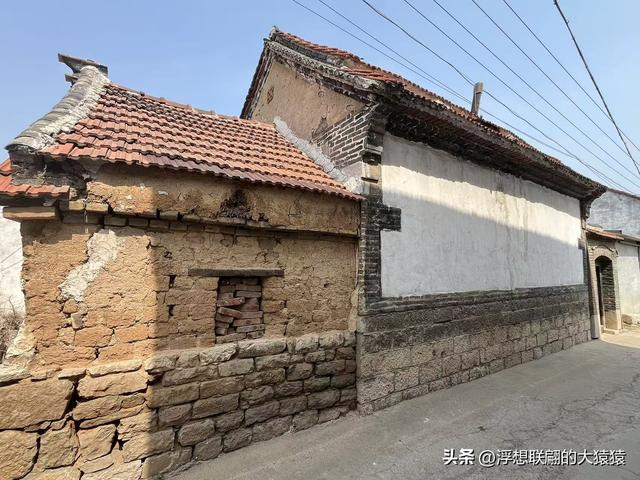 博山石马乡的中石马，留有众多古宅和古庙、古槐