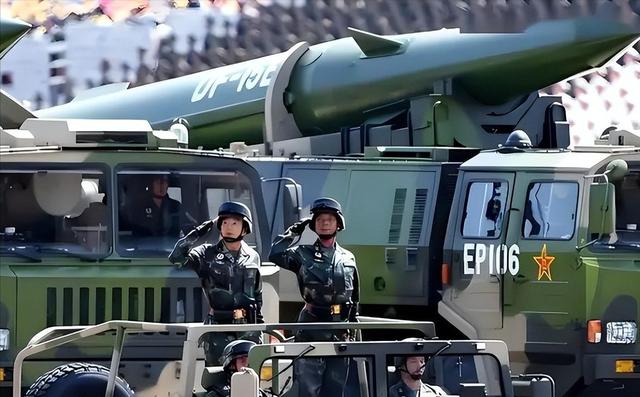 火箭军反腐大动作！倒查9年揪出采购黑幕，74名专家终身禁入