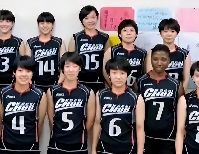 败类！中国女篮最“无耻”叛徒！装病偷入日籍，认日本富商做干爹