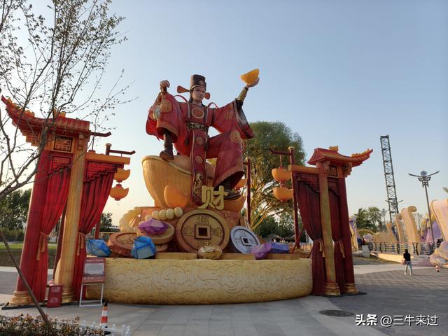 无为在歧路，淄博花灯齐彩城免票