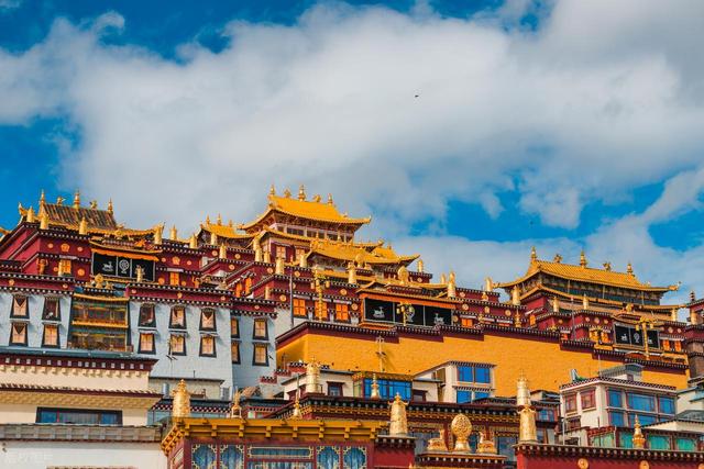 到云南游玩，去过这9个绝美古寺再离开吧！人气都超旺，祈福灵验