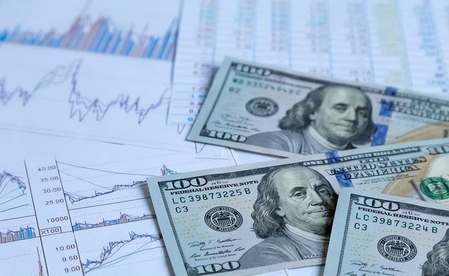 中国加速抛售美债	，美专家：中国用了新的抛售方式，根本无法干预