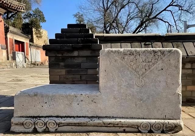 揭秘北京最神寺庙：508年不对外开放，地位堪比故宫和中南海！