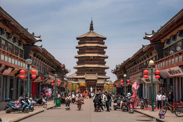 佛塔与藻井，这座晋北小城把古建玩明白了