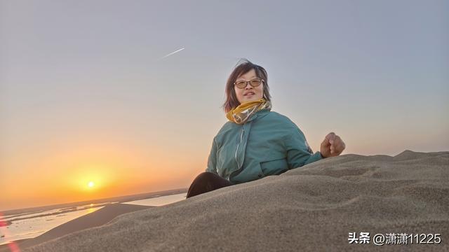 额济纳今年没有金胡杨，有的是创新的套路（1）