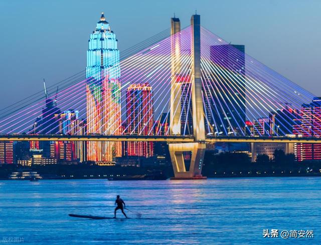 全国第二！武汉凭什么拿下“活力之城”TOP2？硬核密码藏不住了