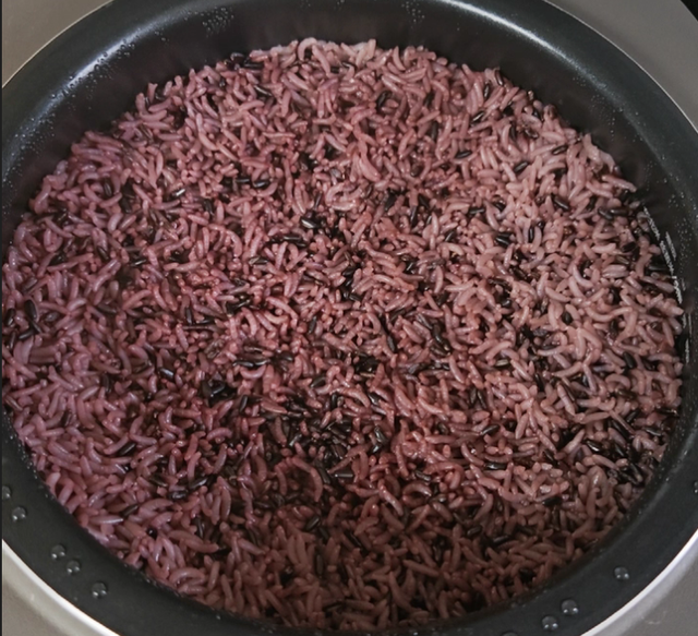 电饭煲什么内胆最好最健康？5种电饭煲内胆对比：结果一目了然