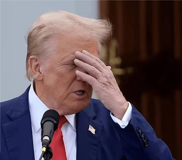 特朗普签署"爱泼斯坦法案"，30天后，谁的秘密将被曝光？