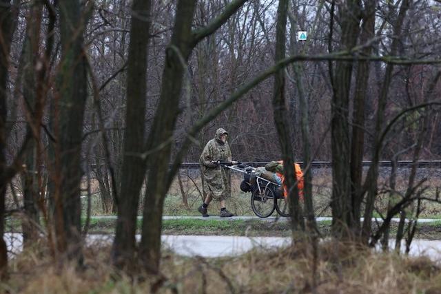 一场打赌，他从南美走路回英国！快6万公里走了27年，快到家了