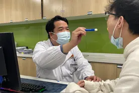 21岁小伙一晚上打鼾771次！胖人更易中招？医生解释图片
