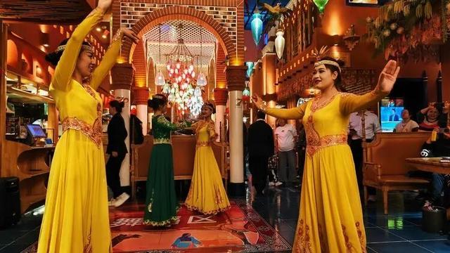 邢强 | 秋游南疆