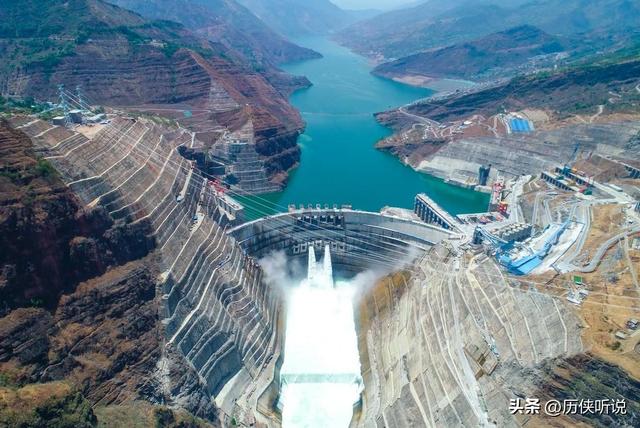 中国攻克世界级难题！1.2万亿引爆西藏经济，领先世界半个世纪