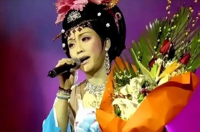 “跳梁小丑”李玉刚跌落神坛，不再被大众宽容，梅葆玖：死不原谅