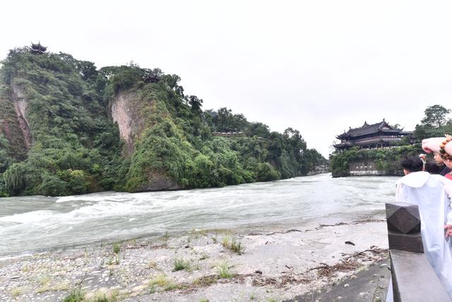 伟大工程都江堰