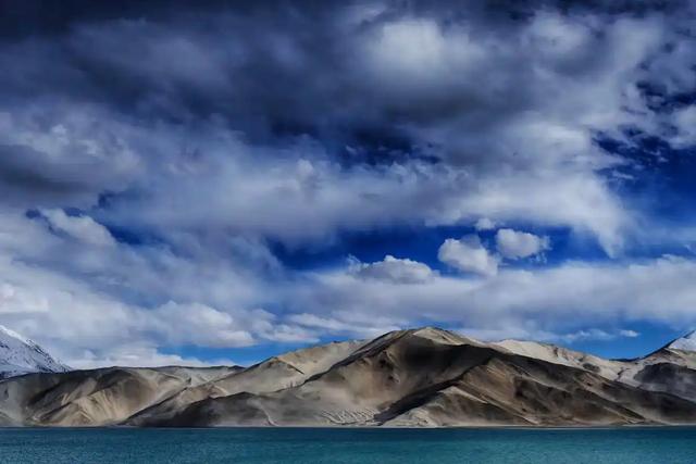 中国唯一的白种人民族：不与外族人通婚，热爱祖国自愿守卫边疆