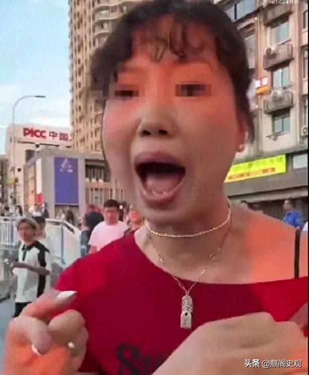 西安文旅白干了！老板打晕游客后，游客曝出关键信息，央媒没说错