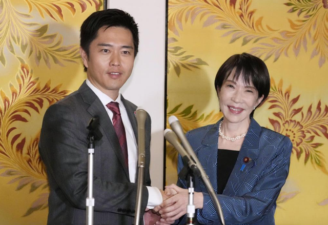 迟迟没等来北京贺电，高市早苗对中国称呼有变，率先发出见面邀请