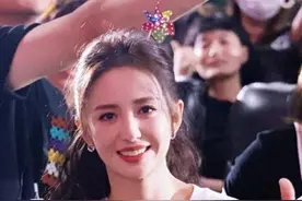 佟丽娅自曝为新片学会用脚打麻将，练习了小半年，一下子就能码好牌图片