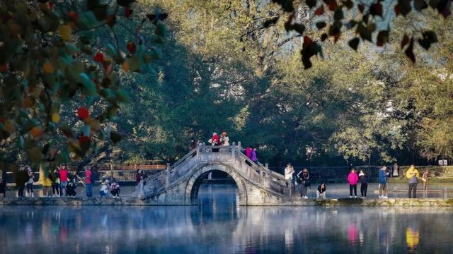 小红书火爆的黟县秋兴八景图上线！| 皖美冬日 | 第十五届安徽国际文化旅游节