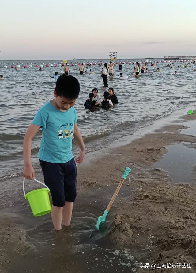 平豪视点Ⅱ上海金山城市沙滩，湛蓝的海，酷暑中的避暑港湾
