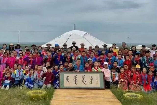 陈巴尔虎旗邀您共赴一场冰雪奇缘的浪漫之约