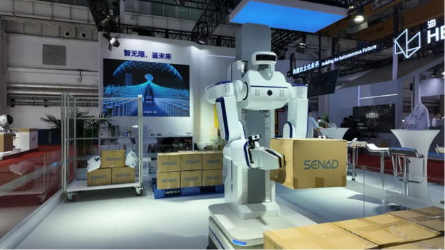 2025世界机器人大会：时代喧哗造物忙