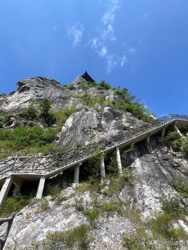 高高在上的阳明阁