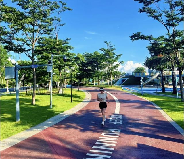 “坚持跑步”对外貌的改变有多大看这几组素人对比图，你就懂了