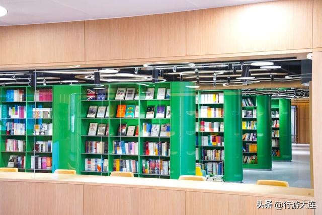 海边、云端、街角，邂逅书香秋日